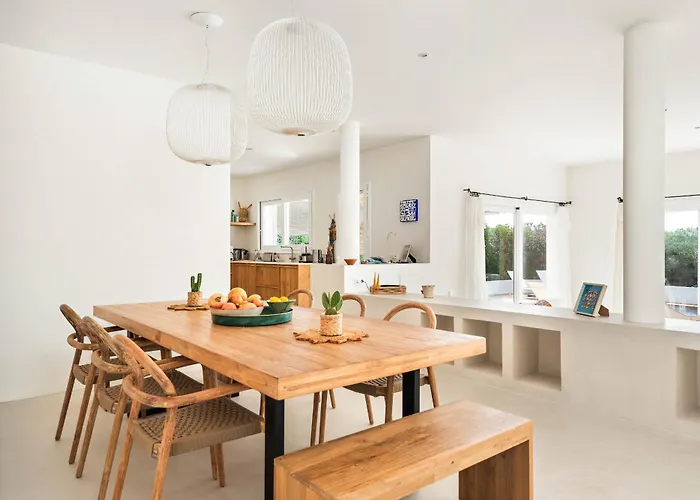 Estrella - Canutells אס קנוטלס